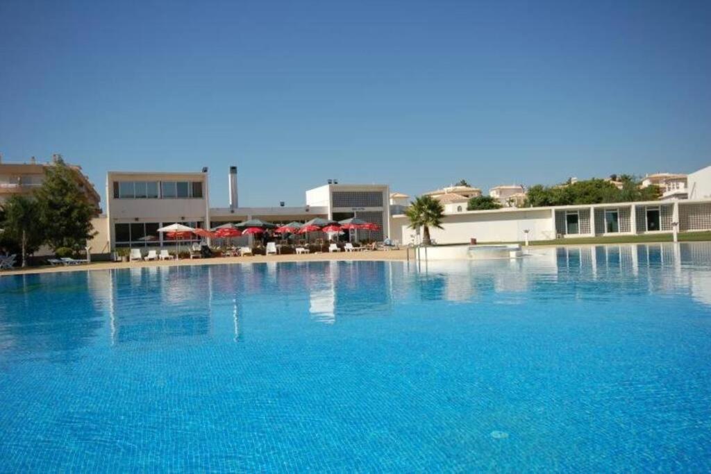 Casinha Dos Passis Apartment Quarteira Bagian luar foto